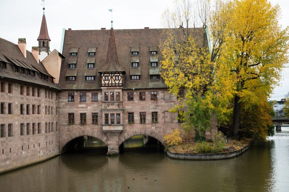 NikonZ24-70f2-8SII_50f2-8_28585