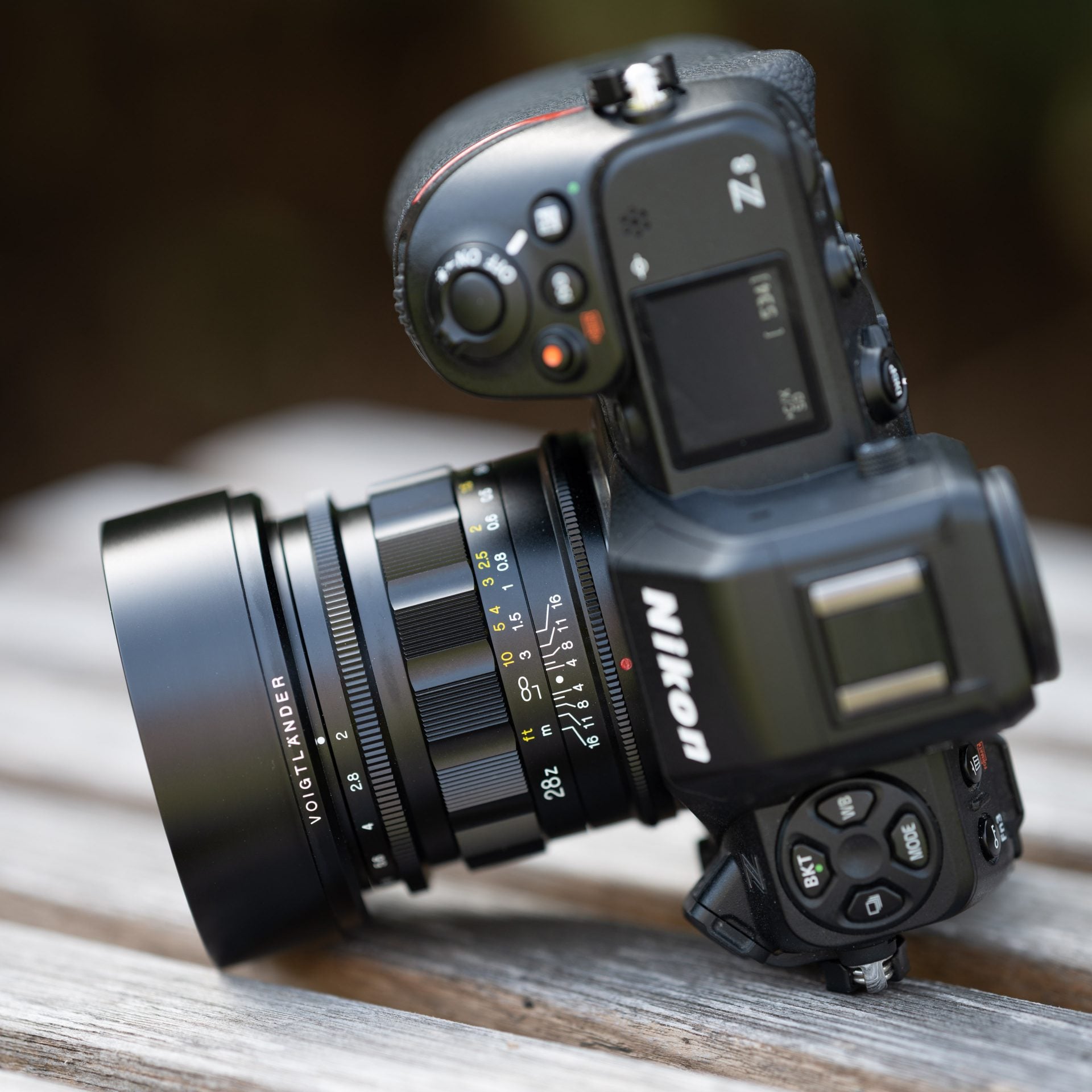 hero_Voigtlander28f2Apo_37181