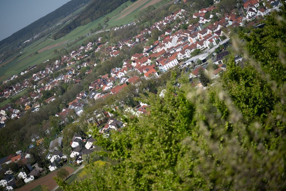 city_Tamron35-100f2-8_100f2-8_37573