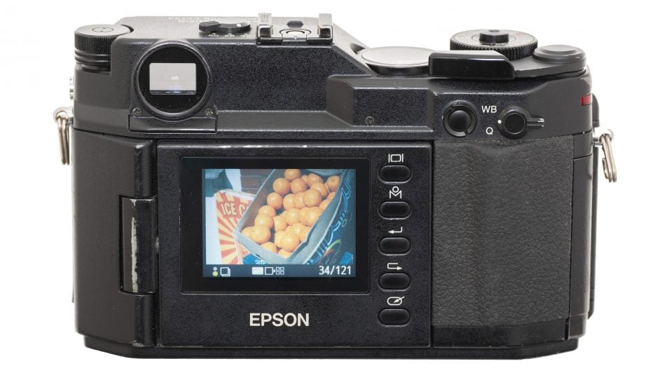 epson-r-d1-rear-screen