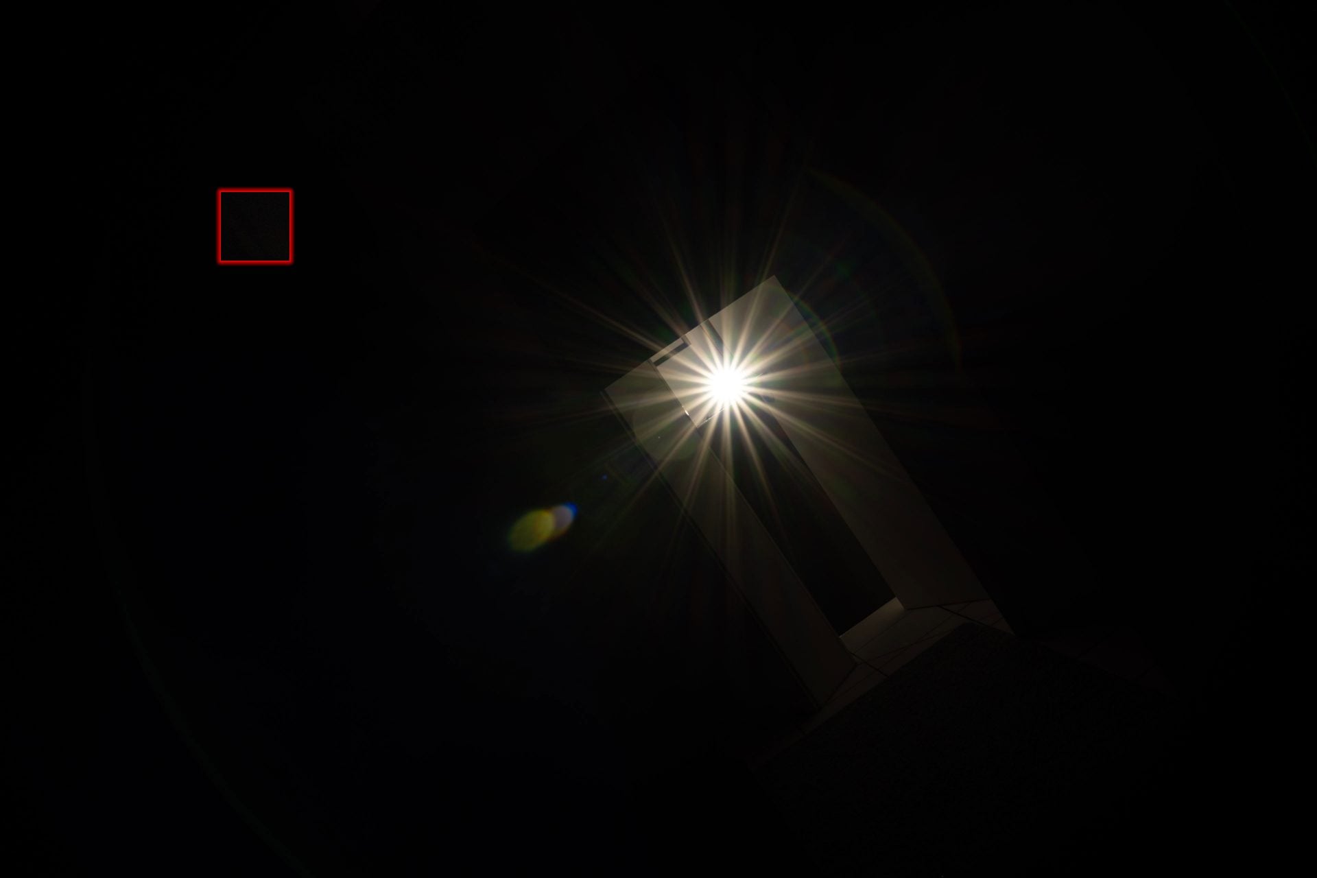 flare_Tamron35-100f2-8_35f11_39561