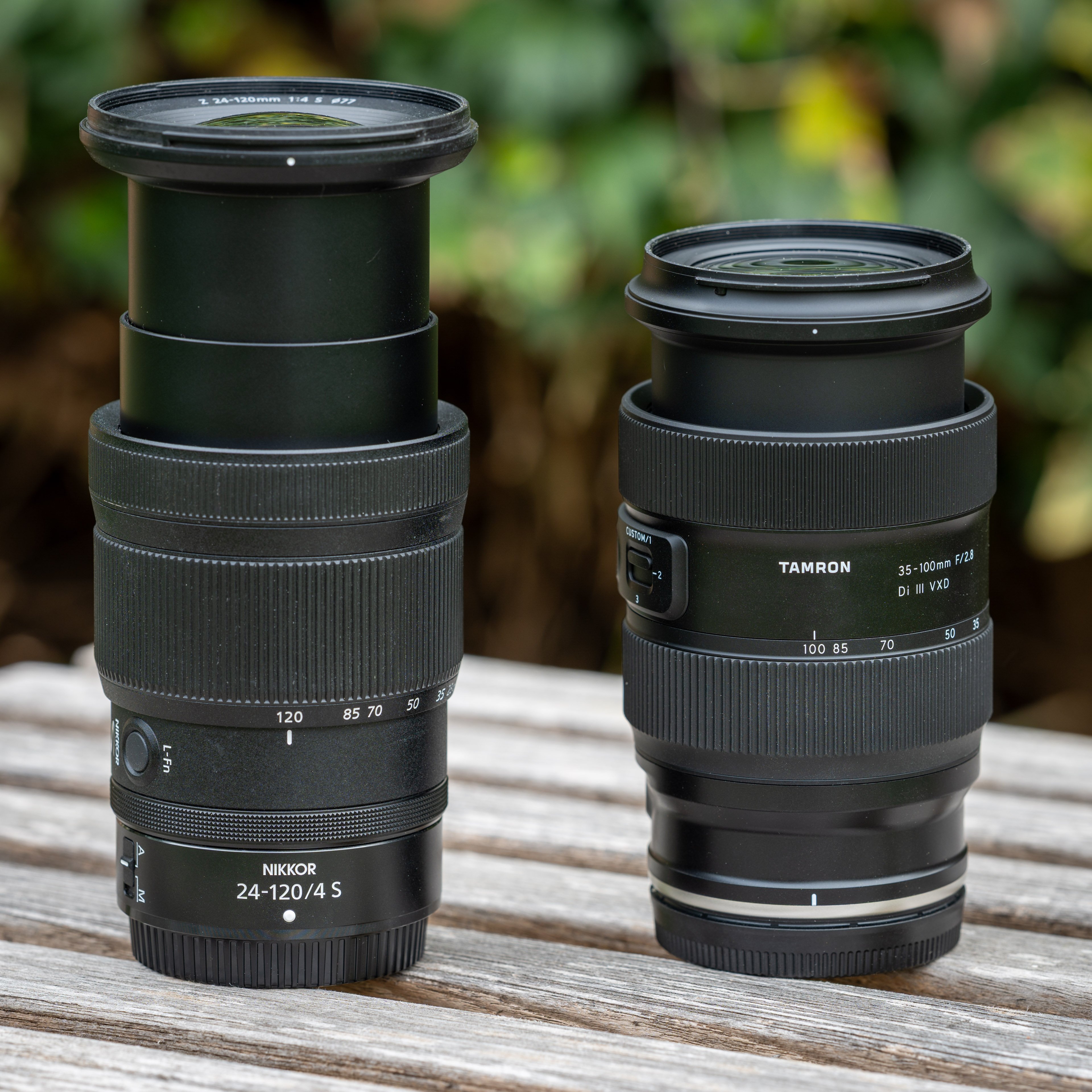 Байонет и разъемы Tamron 35-100mm f/2.8 Элементы управления и байонет Tamron 35-100mm f/2.8 Di III VXD