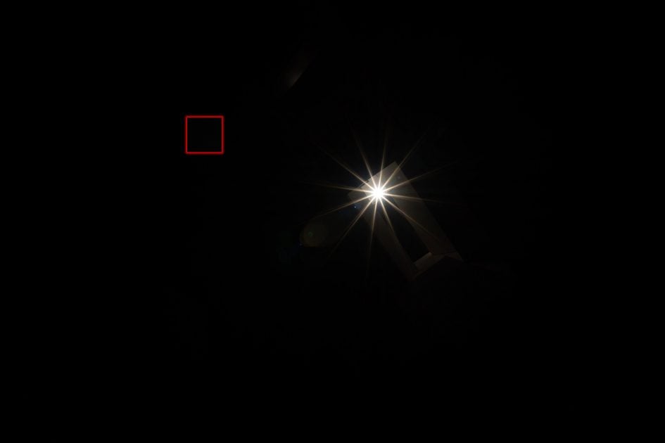 flare_Tamron12-20f2-8_20f11_42135