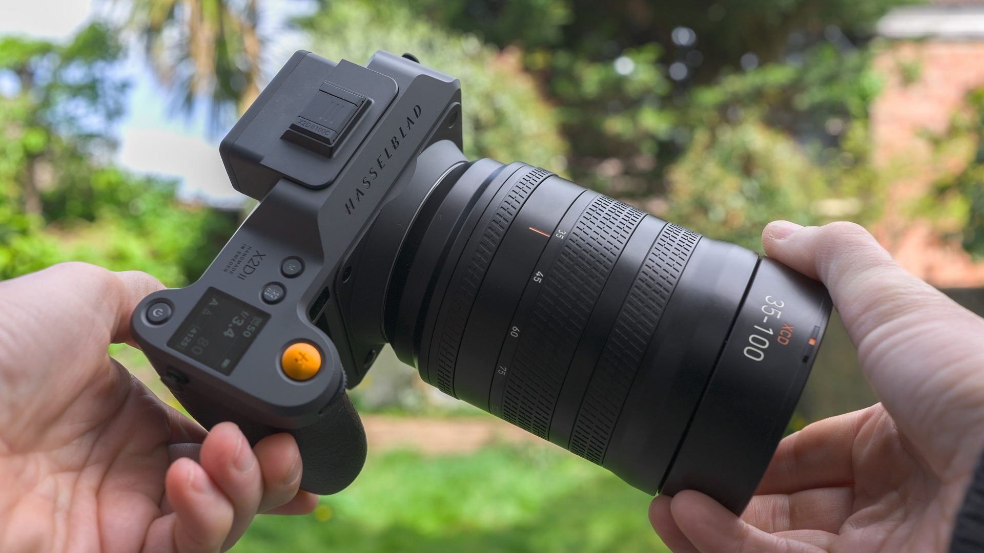 hasselblad x2d ii header 1