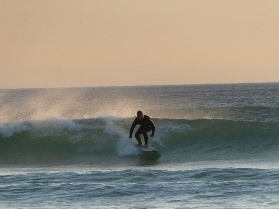 lumix_tz90_surfer_1890px