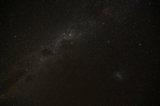 Canon EOS 5D Mark III sample image 20 second astro photography at 6400 ISO, 24mm