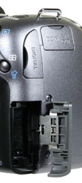 Canon PowerShot SX10 IS - ports