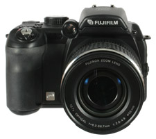 Fujfifilm FinePix S9500 Zoom / FinePix S9000 Zoom front view 