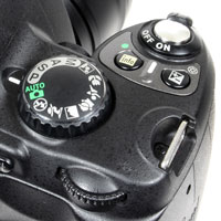 Nikon D40 - top controls
