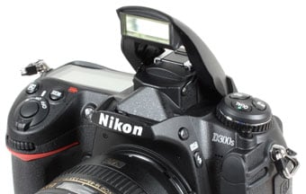 Nikon D300s popup flash