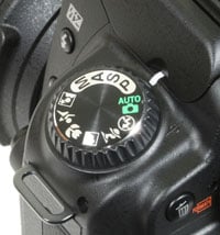 Nikon D90 - top left controls