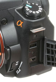Sony A200 - ports