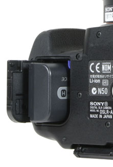 Sony Alpha DSLR-A330 battery